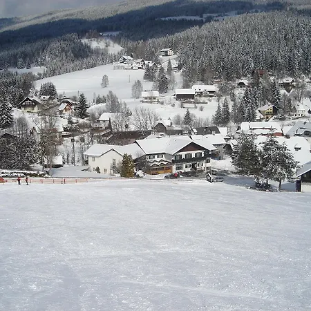 Hotel Hirscheggerhof 3*