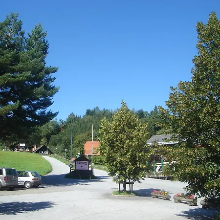 Hotel Hirscheggerhof 3*