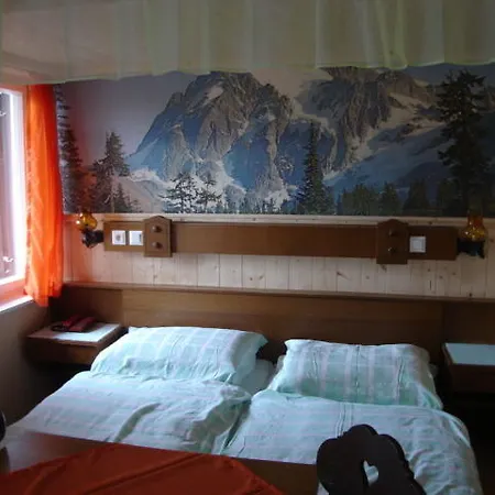 Hotel Hirscheggerhof 3*